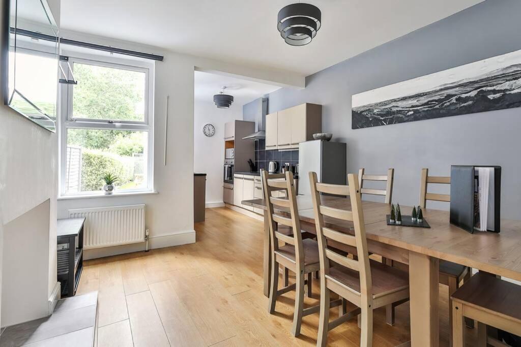 Refurbished Plush Property Great Transport Links Sheffield Kültér fotó