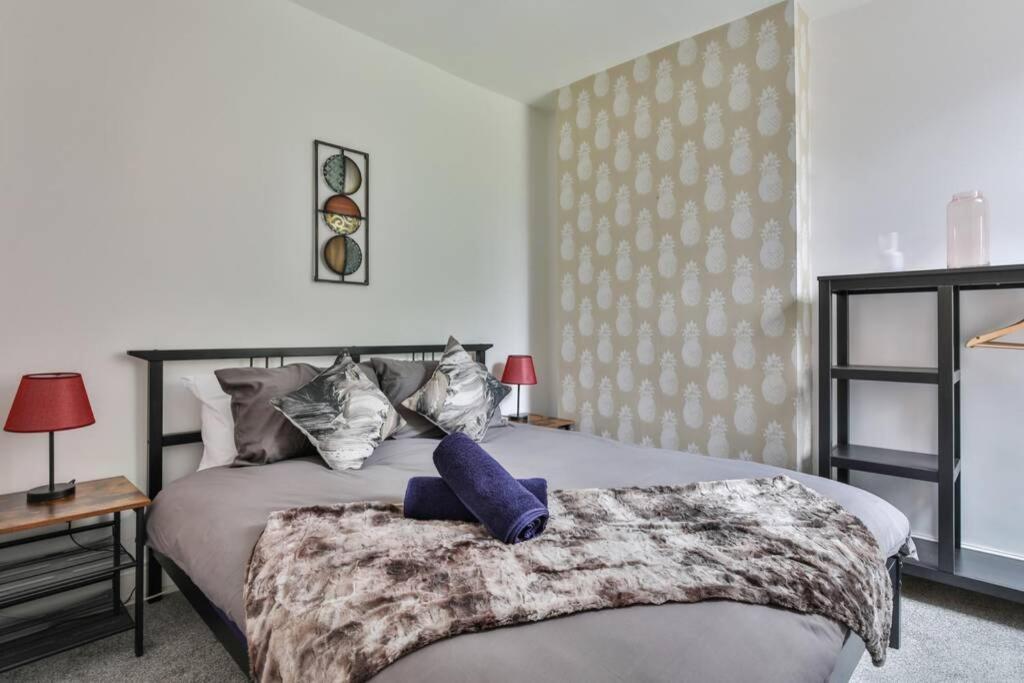 Refurbished Plush Property Great Transport Links Sheffield Kültér fotó